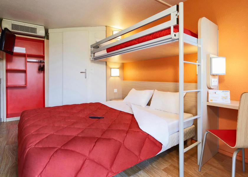 Île-de-France Epinay-sur-Orge Triple Room (1 Double Bed + 1 Single Bed)
