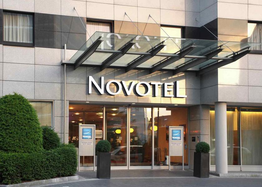 North Rhine-Westphalia Düsseldorf Hotel Exterior