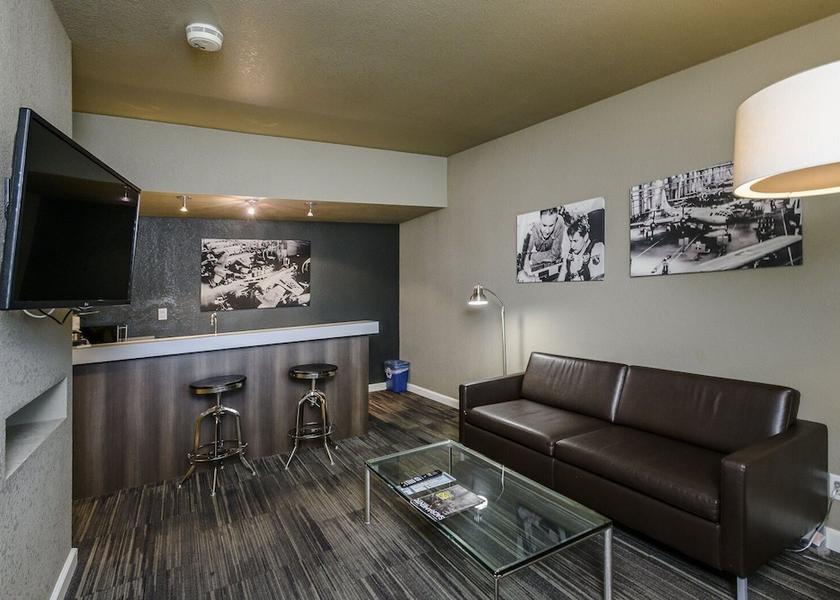 California Mcclellan Living Area