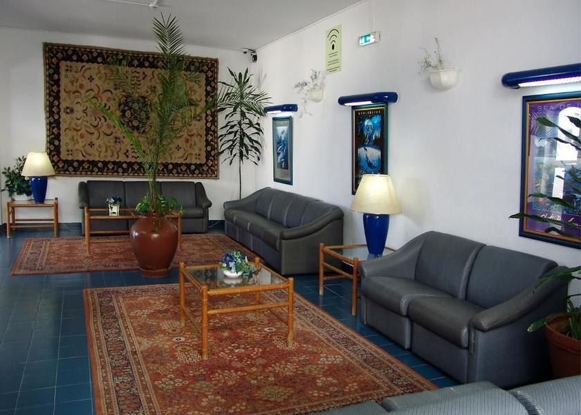 Faro Albufeira Lobby