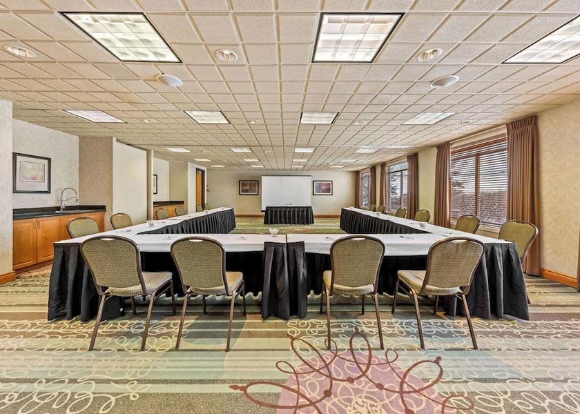 Alberta Calgary Meeting Room