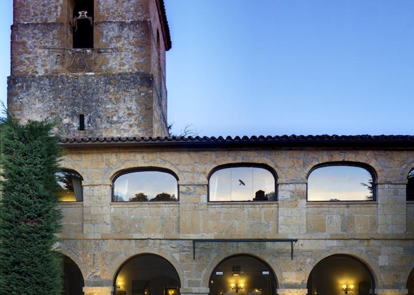 Asturias Cangas de Onis Front of property - evening/night