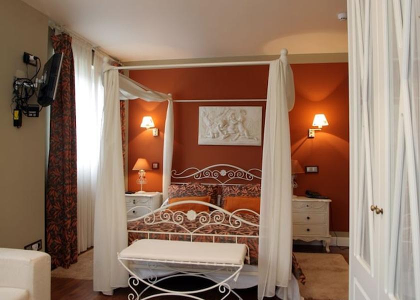 Cantabria Arenas de Iguna Room