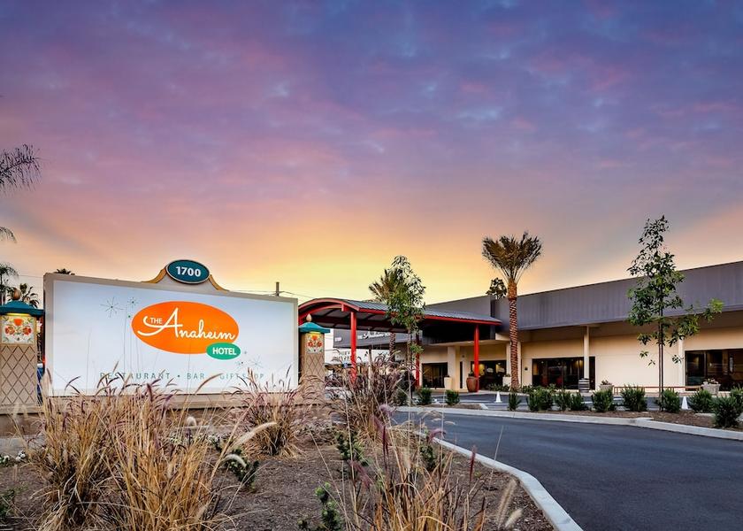 California Anaheim Front of property