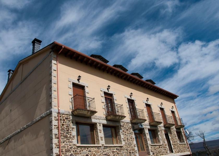 Castile and León Puebla de Sanabria Front of property