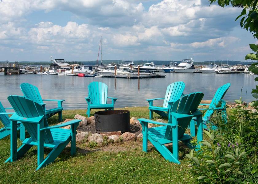 Nova Scotia Western Shore Exterior view