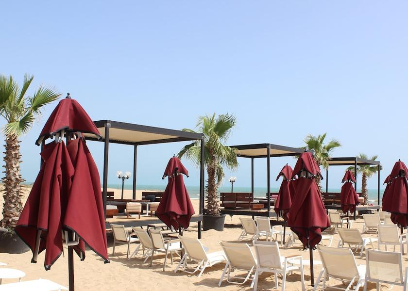  La Marsa Beach bar