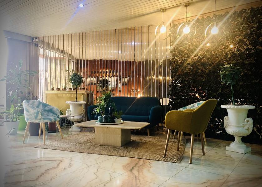 Cantabria Torrelavega Lobby sitting area