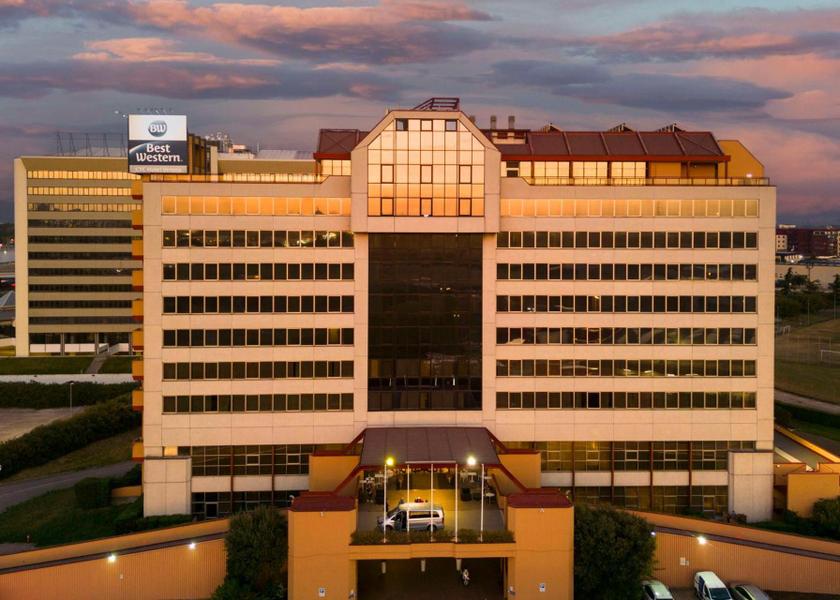 Veneto San Giovanni Lupatoto exterior view