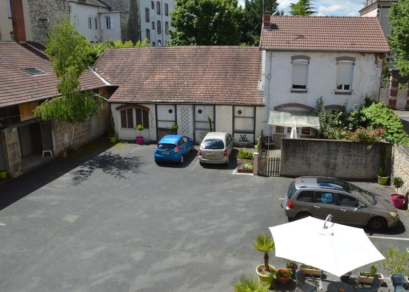 Bourgogne-Franche-Comte Chalon-Sur-Saone Parking