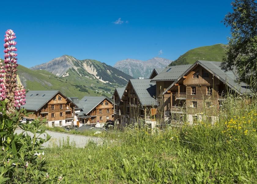 Auvergne-Rhone-Alpes Saint-Sorlin-d'Arves Exterior Detail
