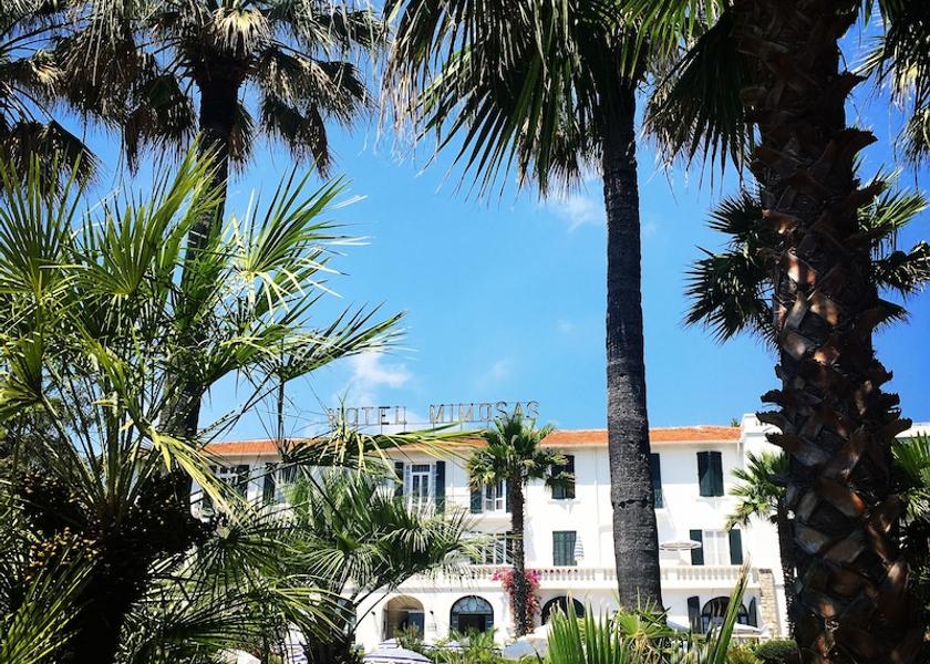 Provence - Alpes - Cote d'Azur Antibes Facade