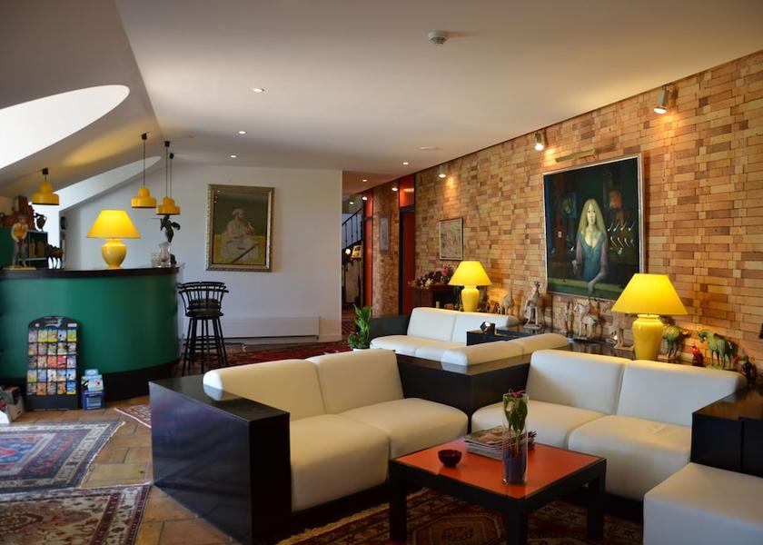 Provence - Alpes - Cote d'Azur Antibes Bar