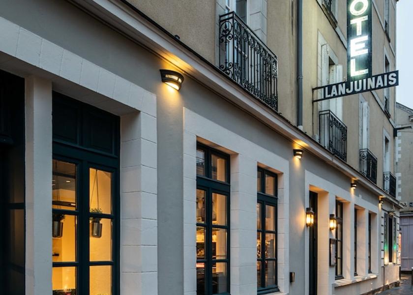 Brittany Rennes Facade