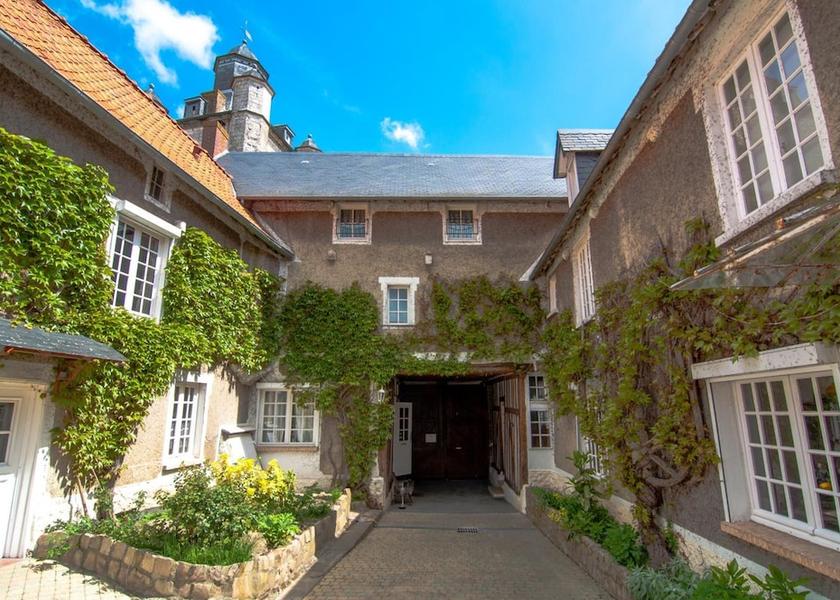 Hauts-de-France Saint-Riquier Exterior Detail