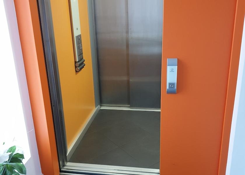 Brittany Concarneau Reception