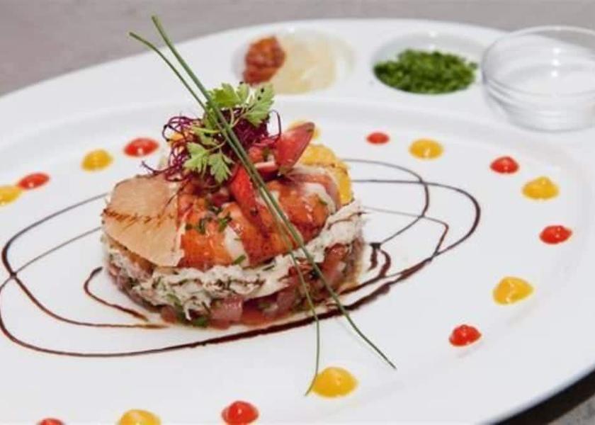 Brittany Concarneau Dining Area