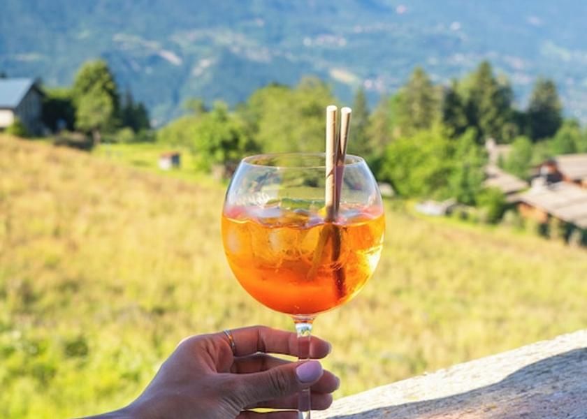 Auvergne-Rhone-Alpes Combloux Minibar
