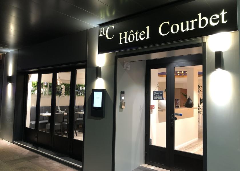 Provence - Alpes - Cote d'Azur Antibes Facade