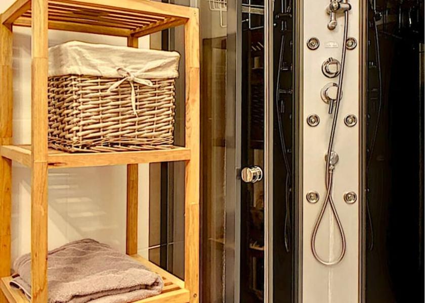 Hauts-de-France Saint-Omer Bathroom