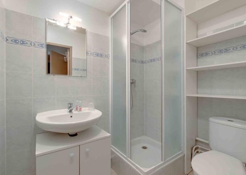 Provence-Alpes-Côte d'Azur Valbonne Bathroom
