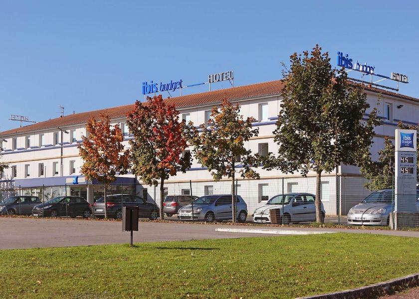 Nouvelle-Aquitaine Chasseneuil-du-Poitou Exterior