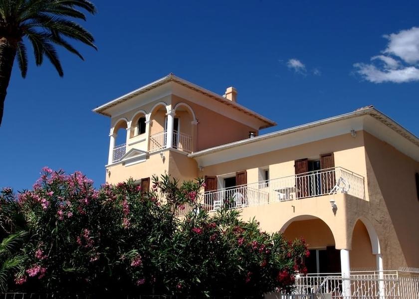 Provence - Alpes - Cote d'Azur Roquebrune-Cap-Martin Facade
