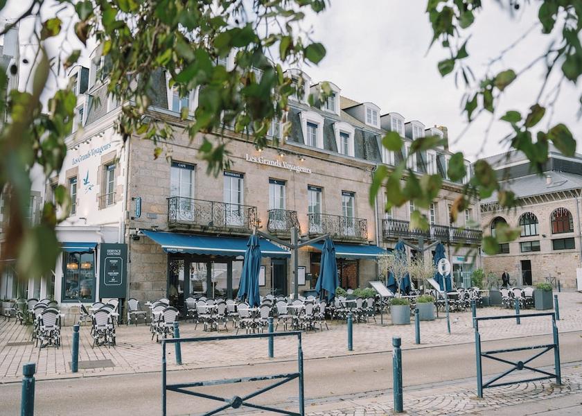 Brittany Concarneau Exterior