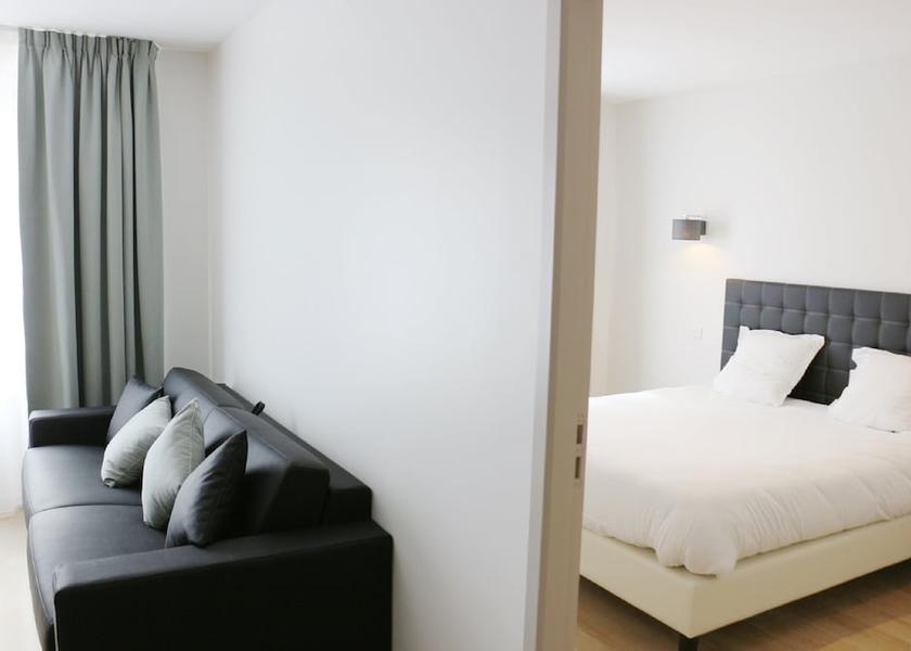 Normandy Honfleur Room