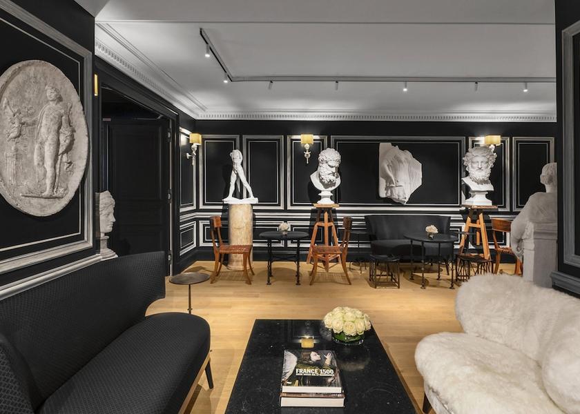 Ile-de-France Paris Lobby