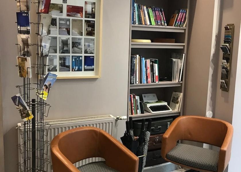 Auvergne-Rhone-Alpes Saint-Etienne Reception