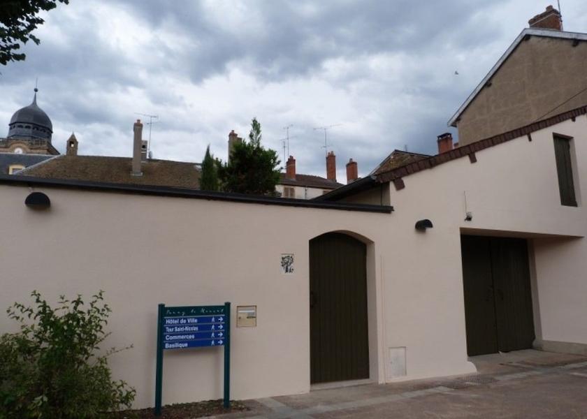 Bourgogne-Franche-Comte Paray-le-Monial Facade