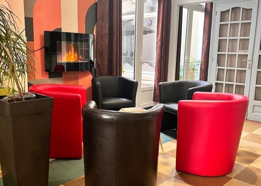 Nouvelle-Aquitaine Chatellerault Reception