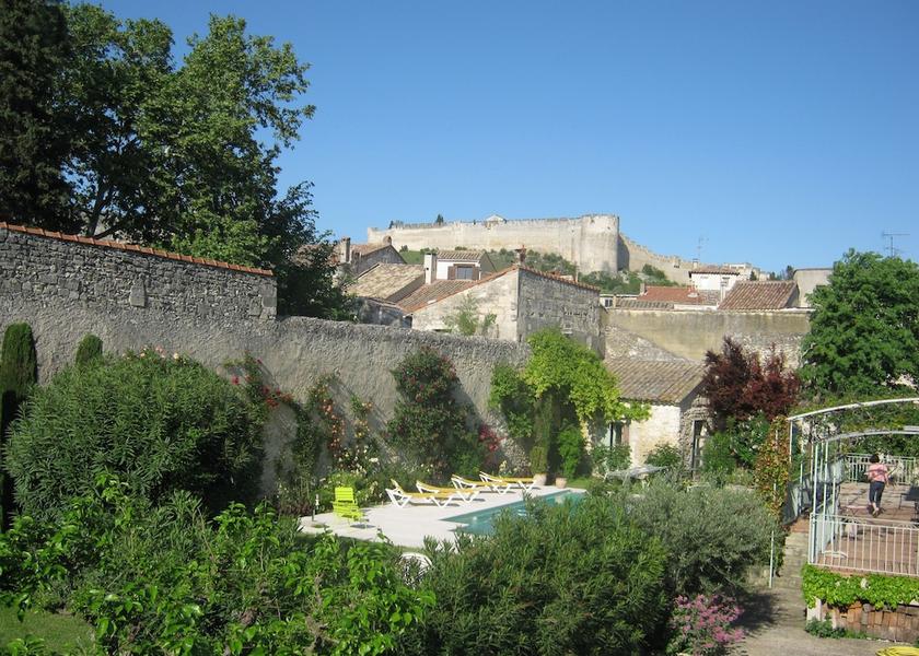 Occitanie Villeneuve-les-Avignon Pool