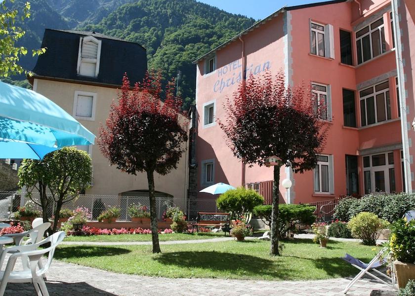Occitanie Cauterets Exterior Detail