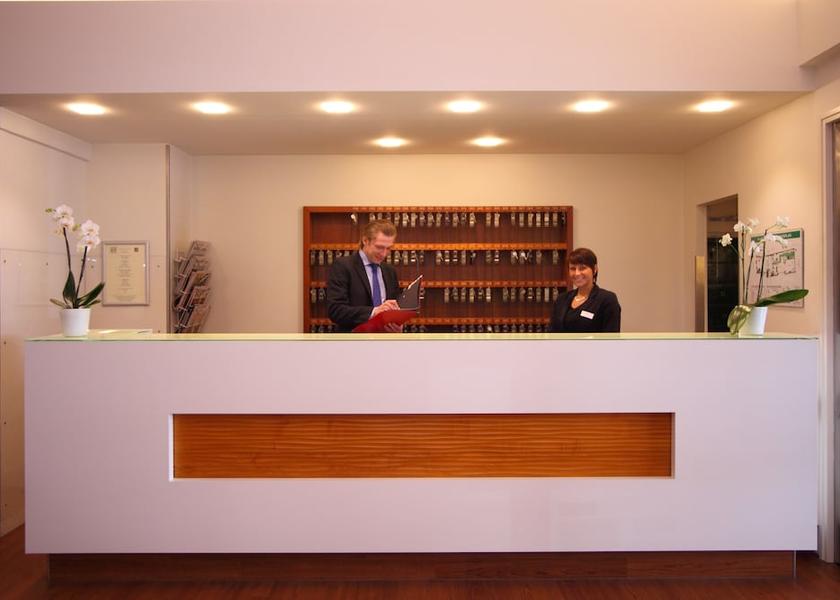 Hamburg Hamburg Reception