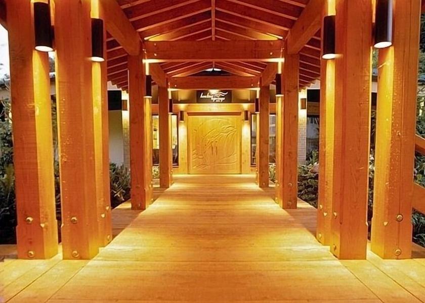 British Columbia Harrison Hot Springs Spa