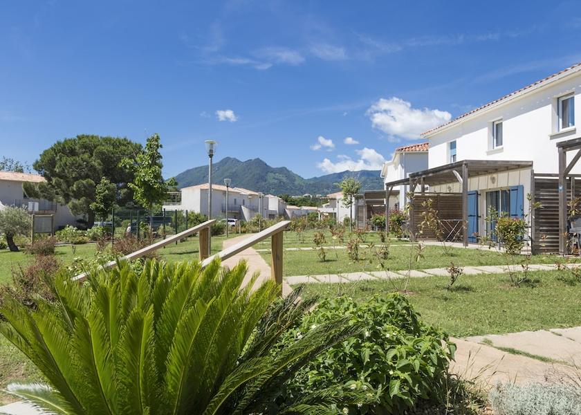 Corsica Poggio-Mezzana Exterior Detail