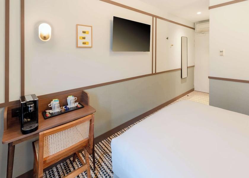 Bourgogne-Franche-Comte Beaune Room