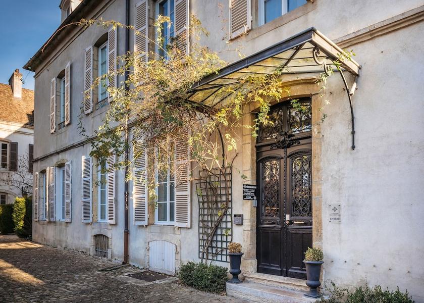 Bourgogne-Franche-Comte Beaune Entrance