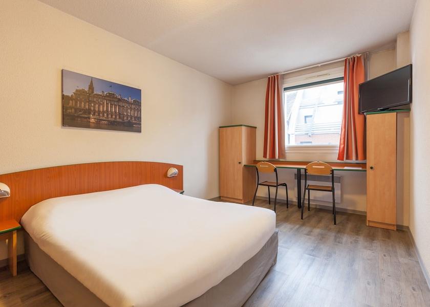 Grand Est Strasbourg Room