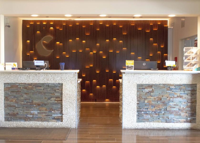 Texas Texarkana Lobby