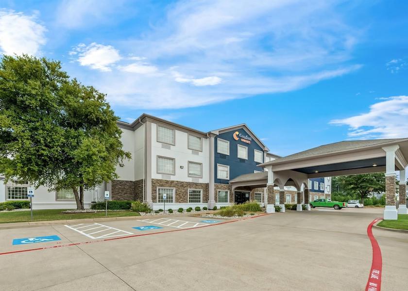 Texas Texarkana Exterior Detail