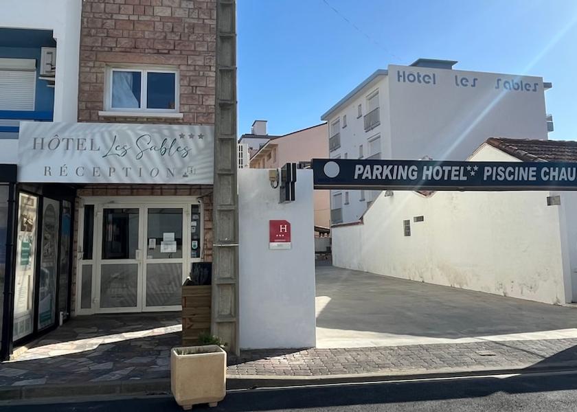 Occitanie Canet-en-Roussillon Front of property