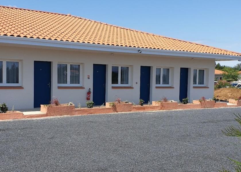 Occitanie Thuir Exterior Detail