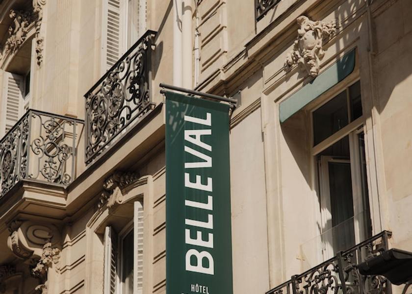 Île-de-France Paris Front of property