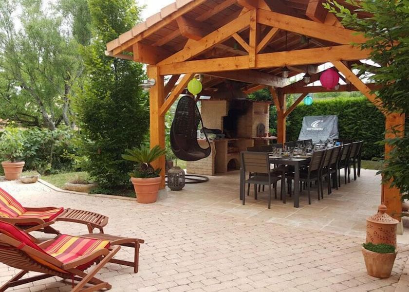 Bourgogne-Franche-Comté Tournus Barbeque