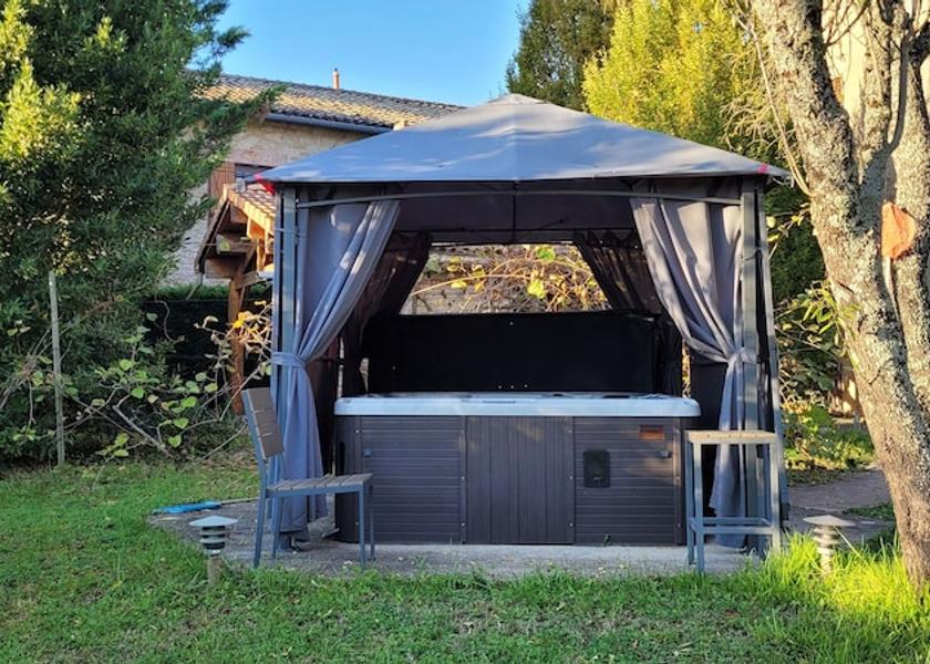 Bourgogne-Franche-Comté Tournus Spa