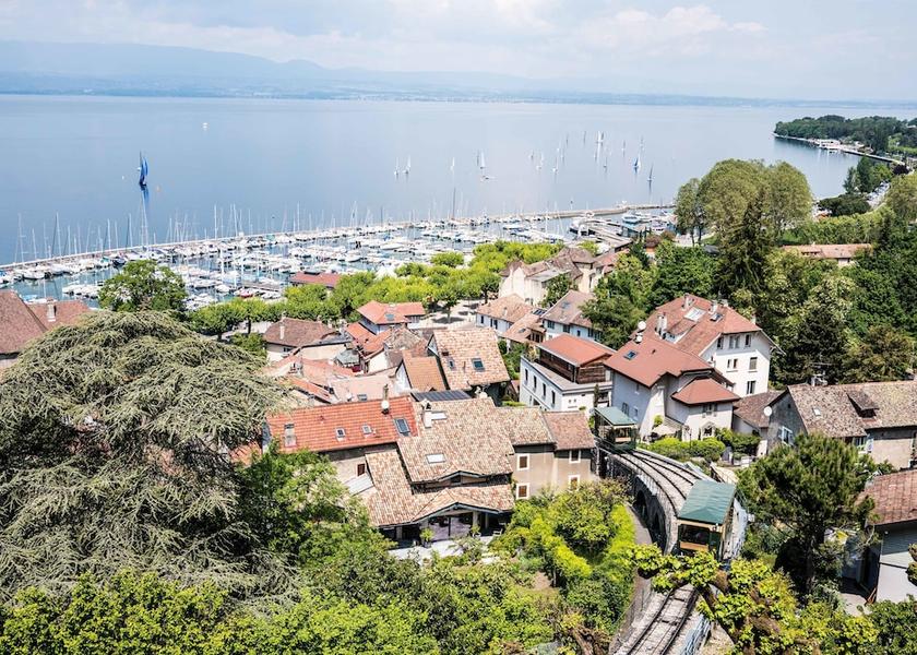 Auvergne-Rhone-Alpes Thonon-Les-Bains Exterior Detail