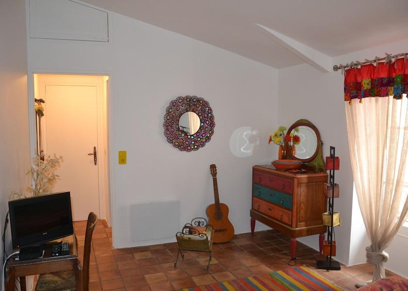Provence-Alpes-Côte d'Azur Besse-sur-Issole Room